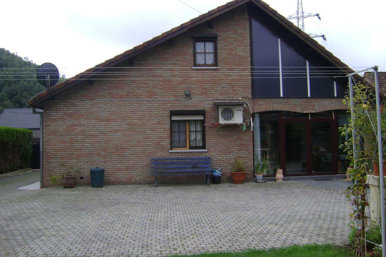 Le Castillon Trivieres Exterior photo